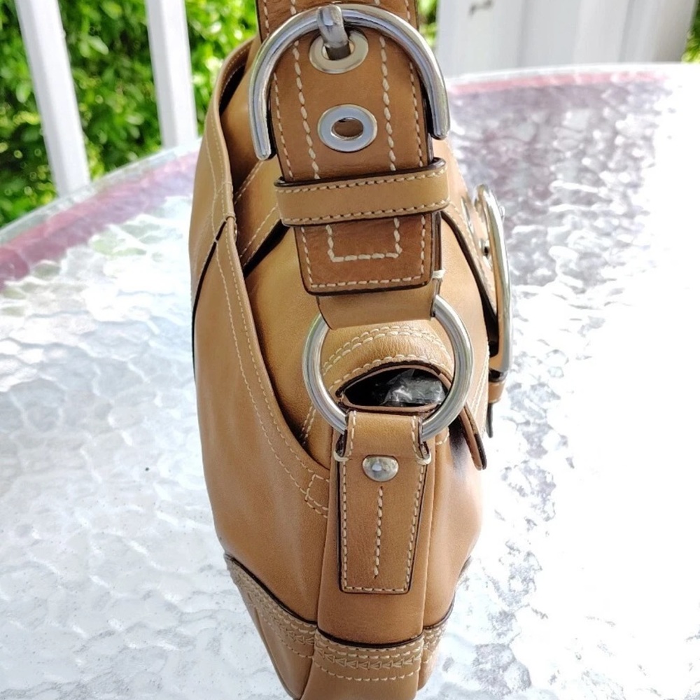 Coach 10578 Vintage British Tan Soho Leather w/Buckle Shoulder Bag - Picture 9 of 13